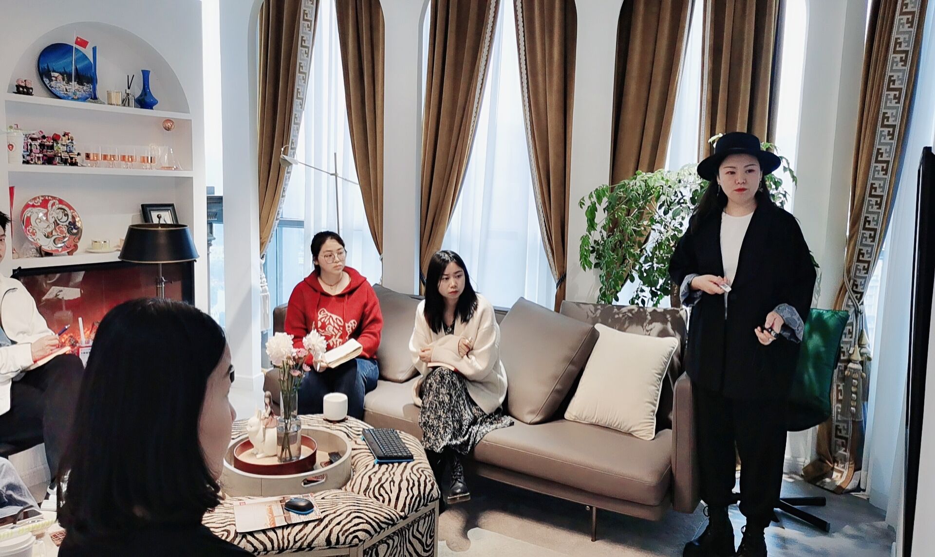 文東上锦十堂课|光的语言